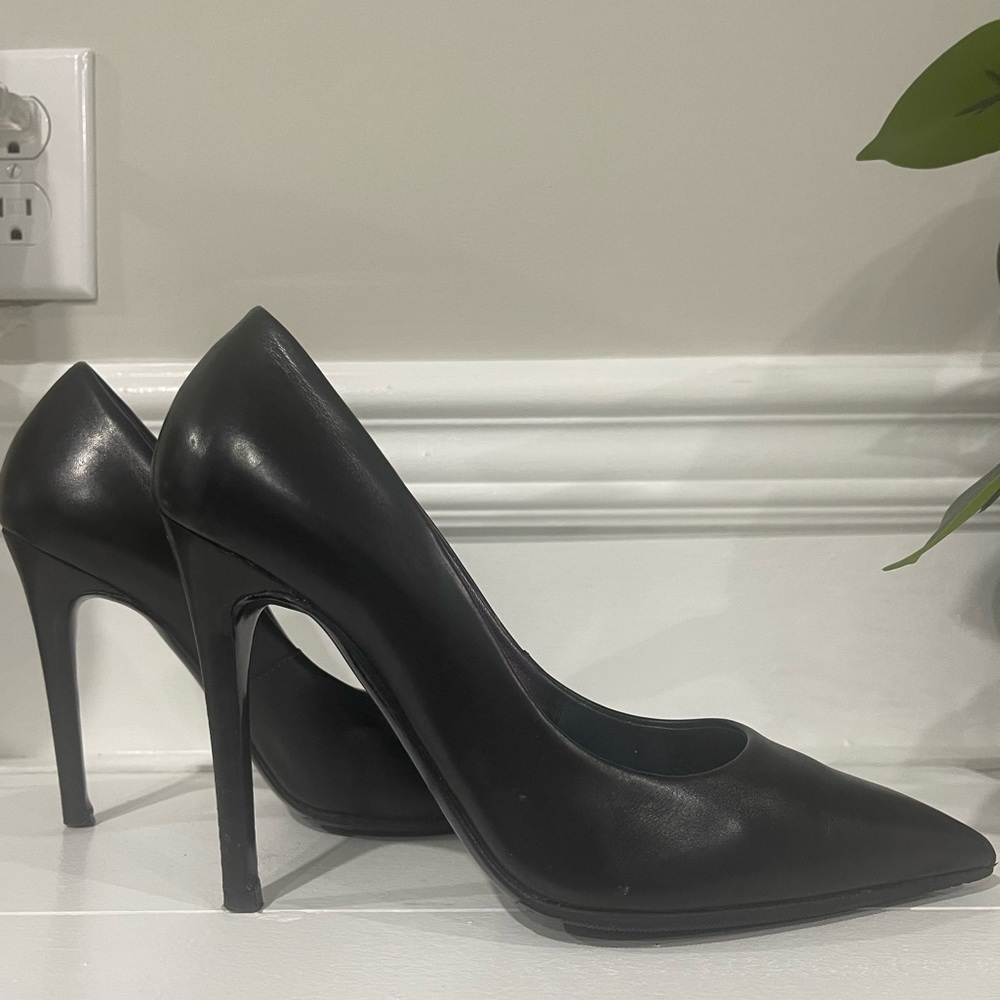 Why Denis Heels Shoes